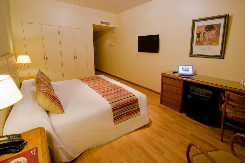Hotel Argos Bahía Blanca Pokoj fotografie